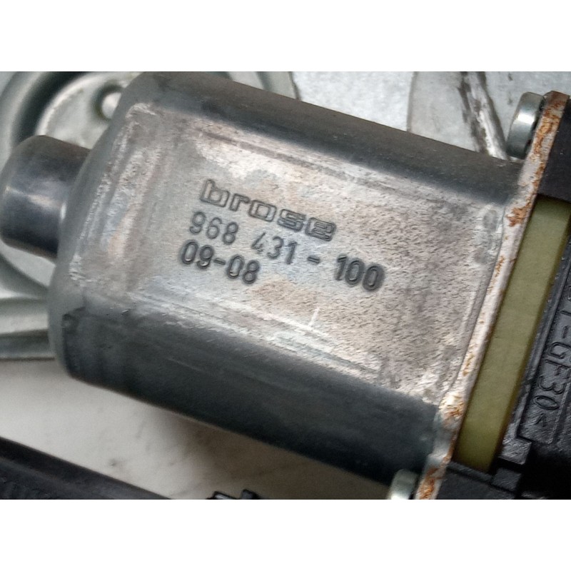 Recambio de elevalunas electrico delantero izquierdo para renault megane iii hatchback (bz0/1_, b3_) 1.6 16v (bz1b, bz1h) refere