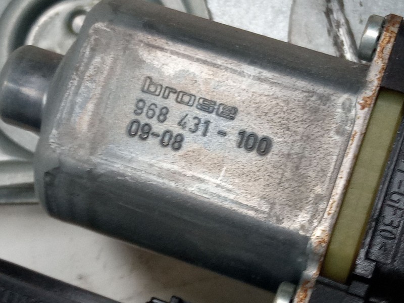 Recambio de elevalunas electrico delantero izquierdo para renault megane iii hatchback (bz0/1_, b3_) 1.6 16v (bz1b, bz1h) refere