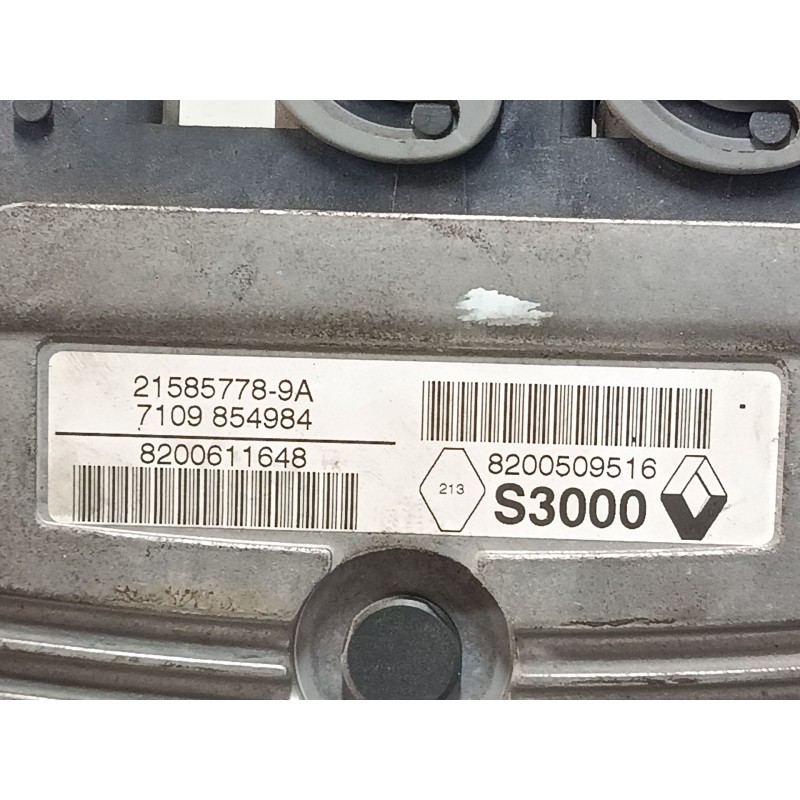Recambio de centralita motor uce para renault scénic ii (jm0/1_) 1.6 16v (jm1r) referencia OEM IAM 8200611648 8200509516 