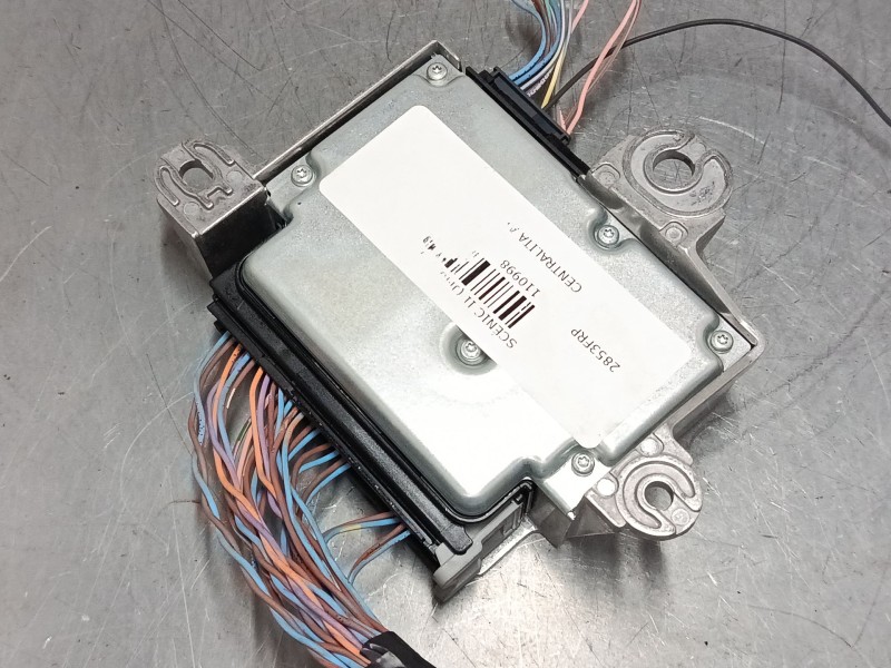 Recambio de centralita airbag para renault scénic ii (jm0/1_) 1.6 16v (jm1r) referencia OEM IAM 8200412042 607993600 