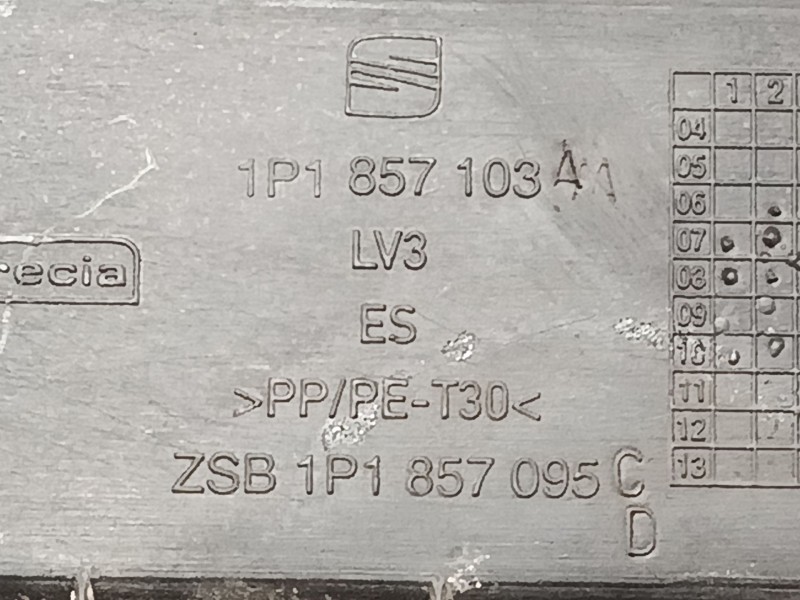 Recambio de guantera para seat leon (1p1) 1.6 tdi referencia OEM IAM   