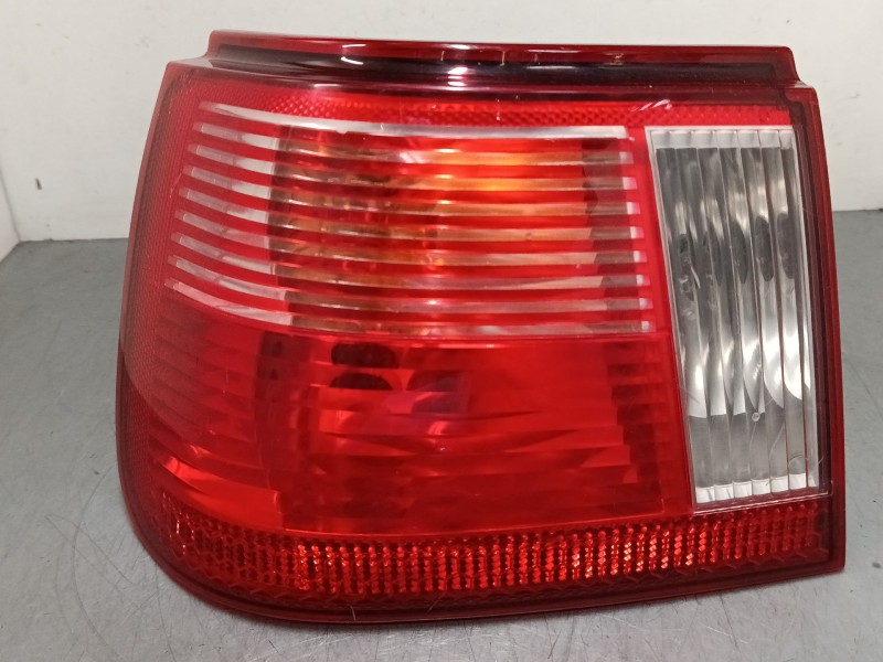 Recambio de piloto trasero izquierdo para seat ibiza ii (6k1) 1.9 sdi referencia OEM IAM   