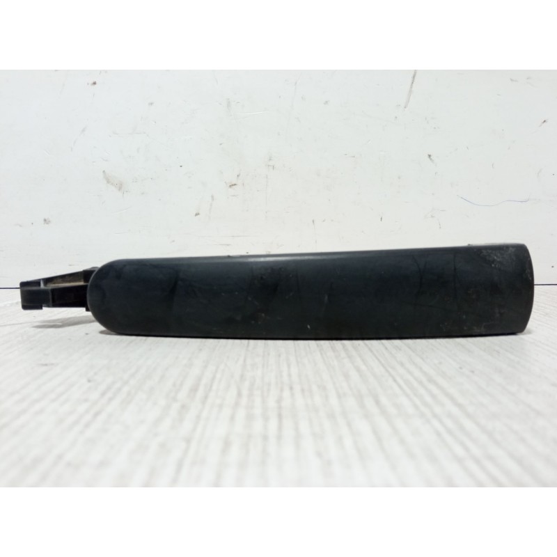 Recambio de maneta exterior puerta delantera izquierda para seat ibiza iii (6l1) 1.4 16v referencia OEM IAM 3B0837207  
