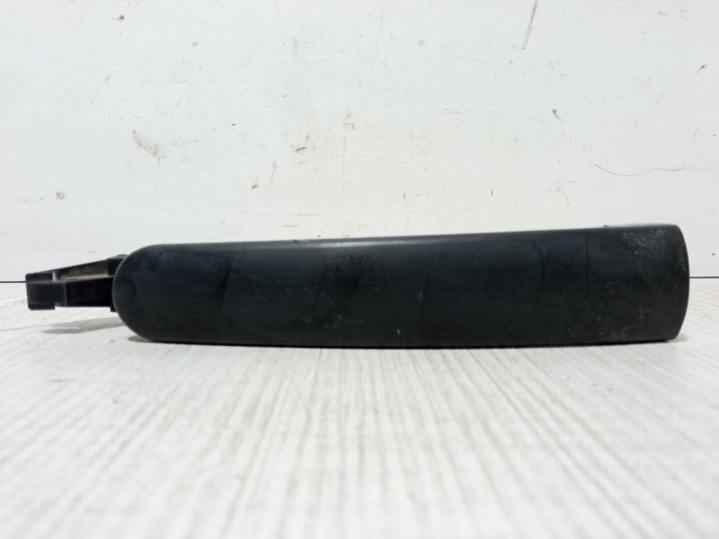 Recambio de maneta exterior puerta delantera izquierda para seat ibiza iii (6l1) 1.4 16v referencia OEM IAM 3B0837207  