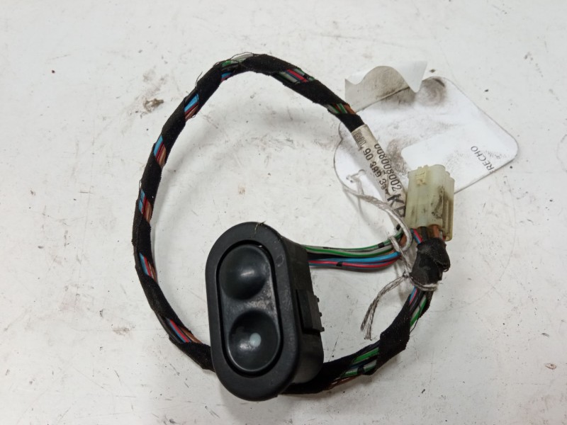 Recambio de mando elevalunas delantero derecho para opel corsa b (s93) 1.7 d (f08, f68, m68) referencia OEM IAM   