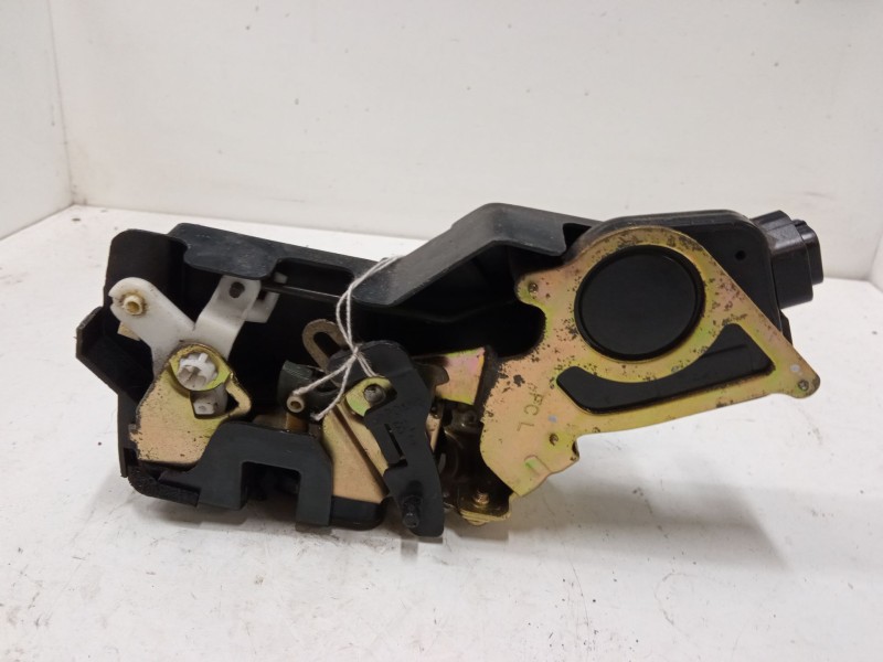 Recambio de cerradura puerta trasera izquierda para hyundai matrix (fc) 1.6 referencia OEM IAM   