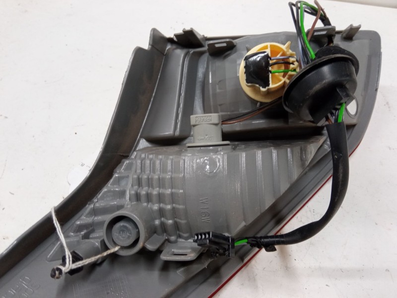 Recambio de piloto trasero porton izquierdo para renault megane iii hatchback (bz0/1_, b3_) 1.6 16v (bz1b, bz1h) referencia OEM 