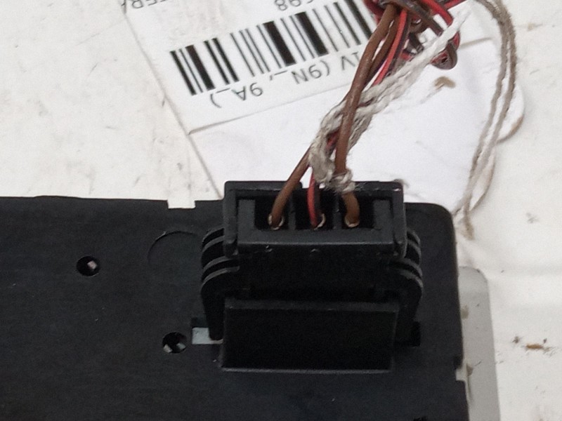 Recambio de luz interior delantera para volkswagen polo iv (9n_, 9a_) 1.4 tdi referencia OEM IAM 6Q0947105  