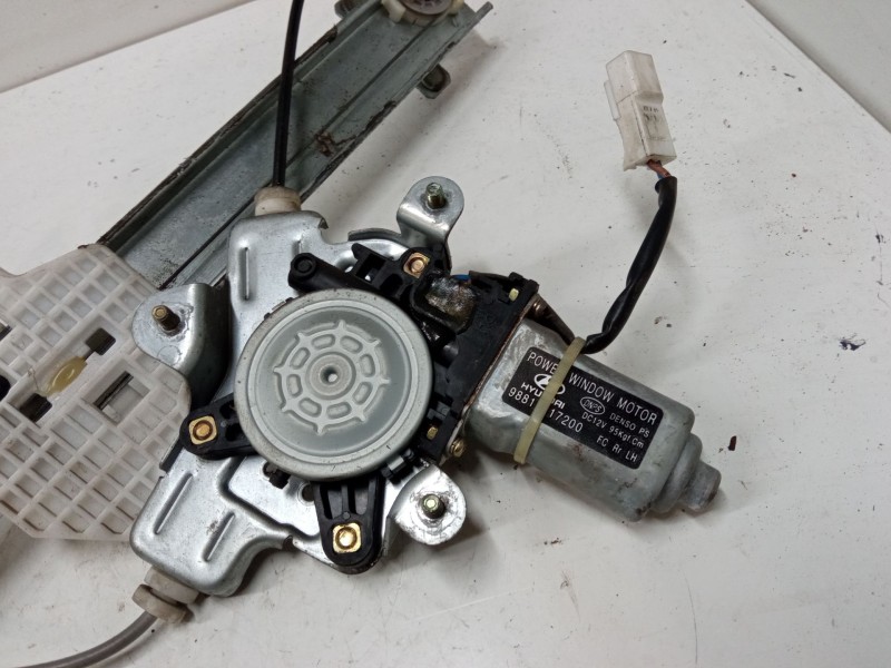 Recambio de elevalunas electrico trasero izquierdo para hyundai matrix (fc) 1.6 referencia OEM IAM   