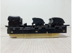 Recambio de mando elevalunas delantero izquierdo para toyota corolla verso (_e12_) 2.0 d-4d (cde120_) referencia OEM IAM    2