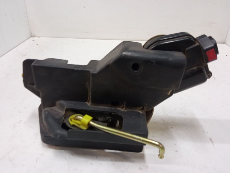 Recambio de cerradura puerta trasera derecha para hyundai matrix (fc) 1.6 referencia OEM IAM   