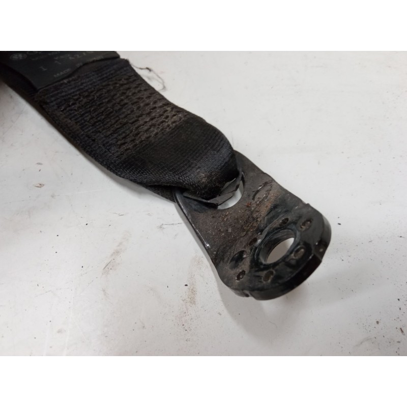 Recambio de cinturon seguridad trasero derecho para volkswagen polo iv (9n_, 9a_) 1.4 tdi referencia OEM IAM 6q0857806  