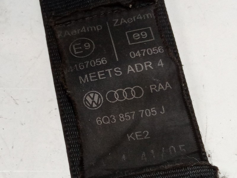 Recambio de cinturon seguridad delantero izquierdo para volkswagen polo iv (9n_, 9a_) 1.4 tdi referencia OEM IAM 6Q3857705J  