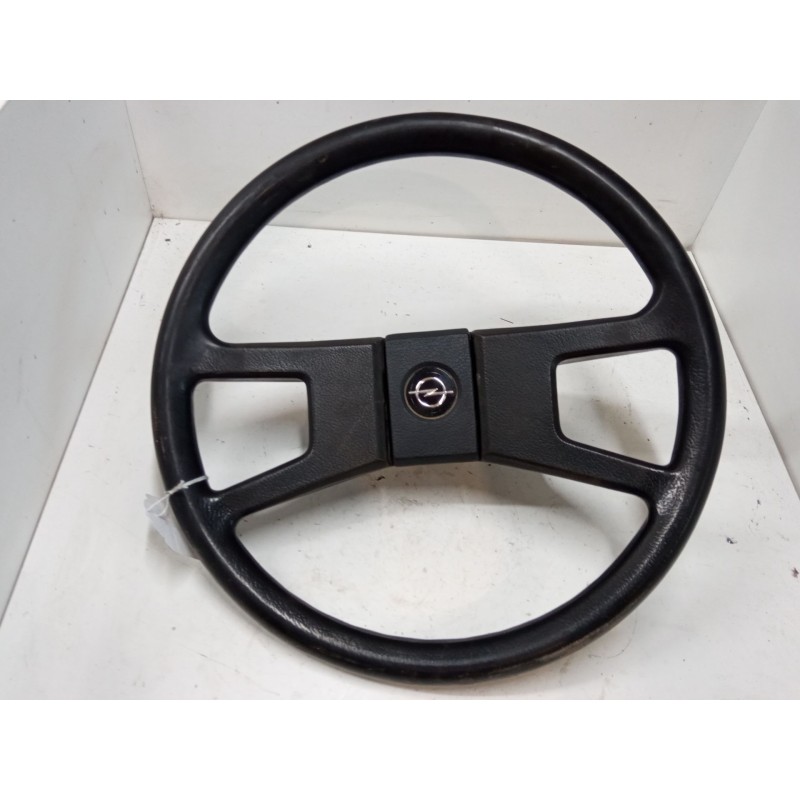 Recambio de volante para opel corsa a hatchback (s83) 1.3 s (f08, m08, f68, m68) referencia OEM IAM   