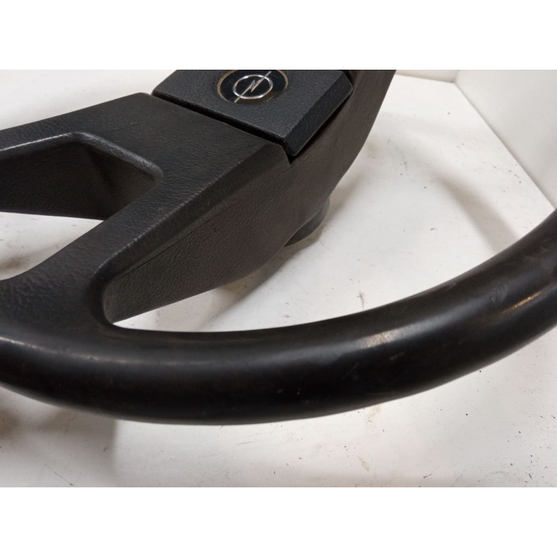Recambio de volante para opel corsa a hatchback (s83) 1.3 s (f08, m08, f68, m68) referencia OEM IAM   