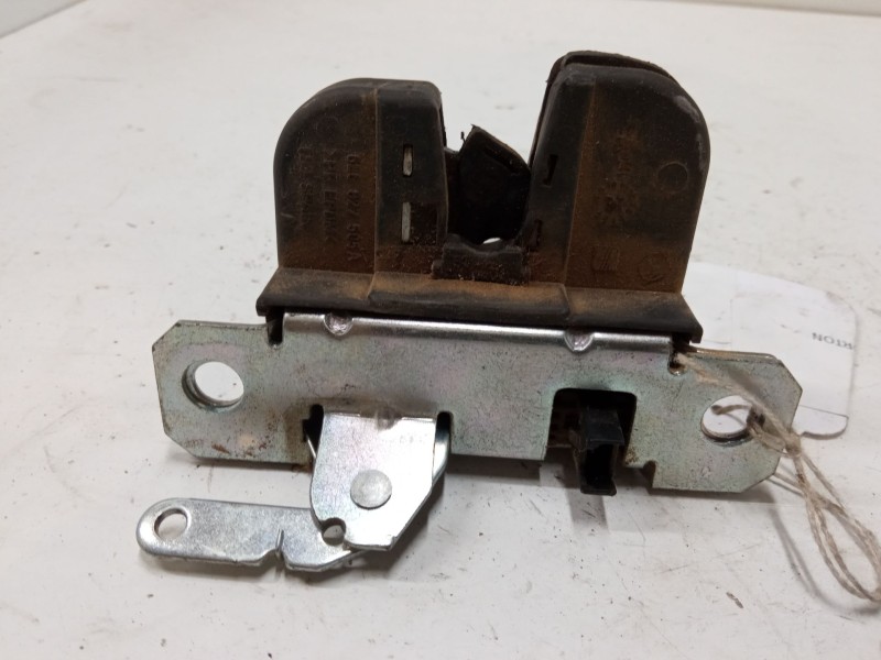Recambio de cerradura maletero / porton para seat ibiza iii (6l1) 1.4 16v referencia OEM IAM   