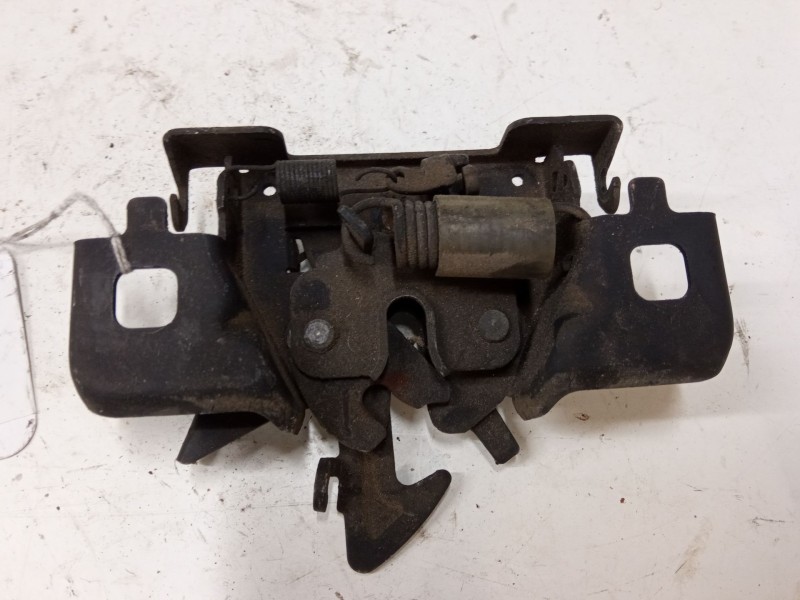 Recambio de cerradura capo para renault clio iv (bh_) 1.2 16v referencia OEM IAM   