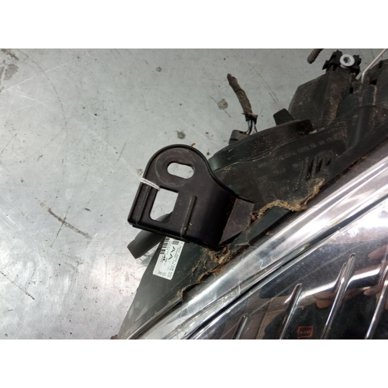 Recambio de faro izquierdo para renault megane iii hatchback (bz0/1_, b3_) 1.6 16v (bz1b, bz1h) referencia OEM IAM 130702310800 