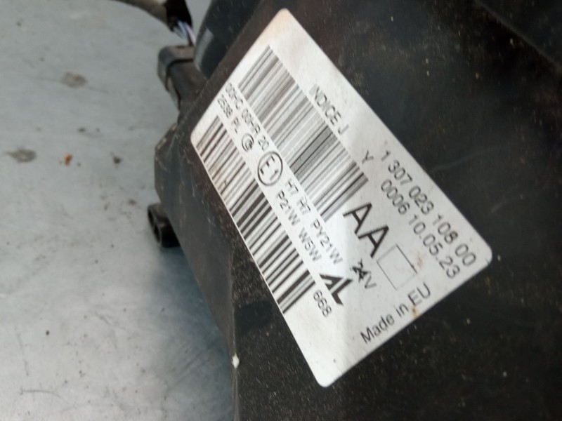 Recambio de faro izquierdo para renault megane iii hatchback (bz0/1_, b3_) 1.6 16v (bz1b, bz1h) referencia OEM IAM 130702310800 