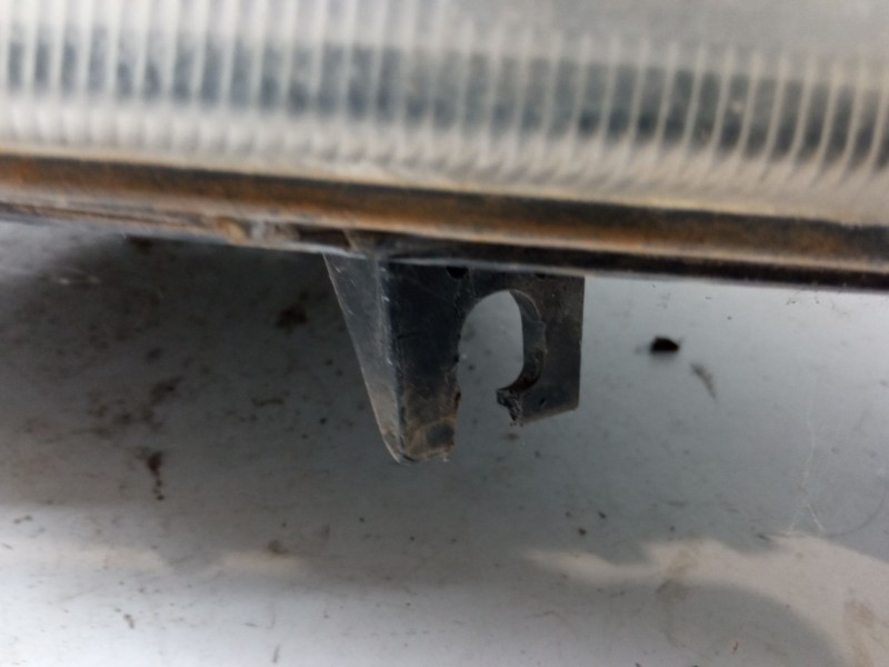 Recambio de faro derecho para citroën c3 pluriel (hb_) 1.4 referencia OEM IAM   