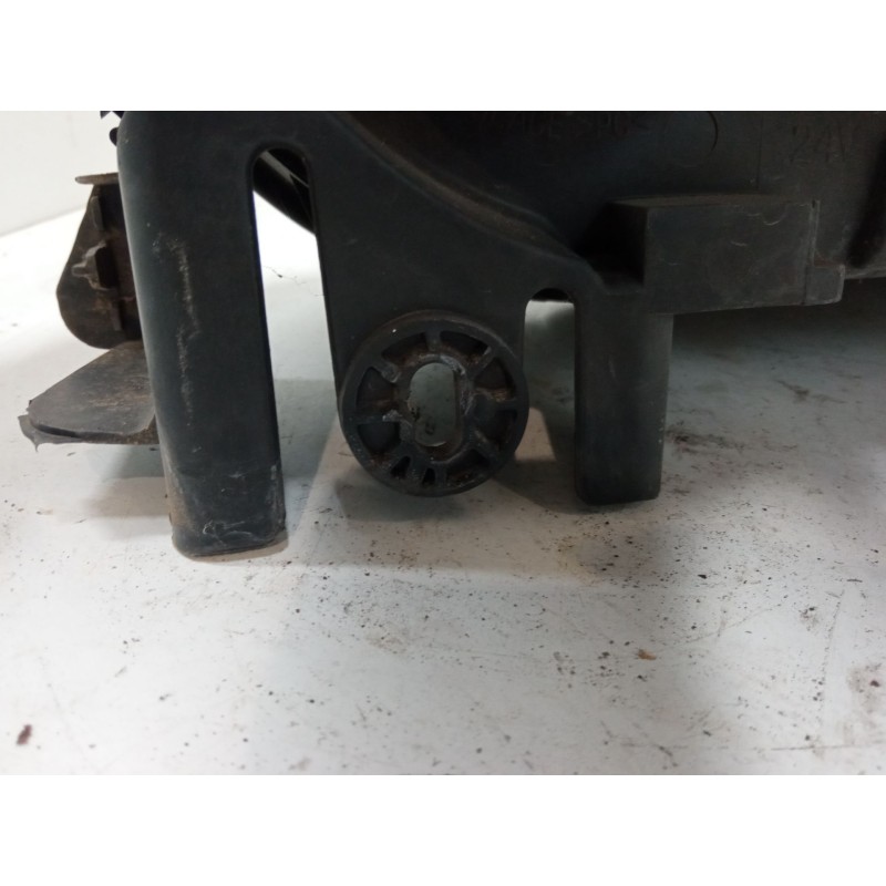 Recambio de faro izquierdo para renault megane scénic (ja0/1_) 1.6 16v (ja0b, ja04, ja11, ja00) referencia OEM IAM   