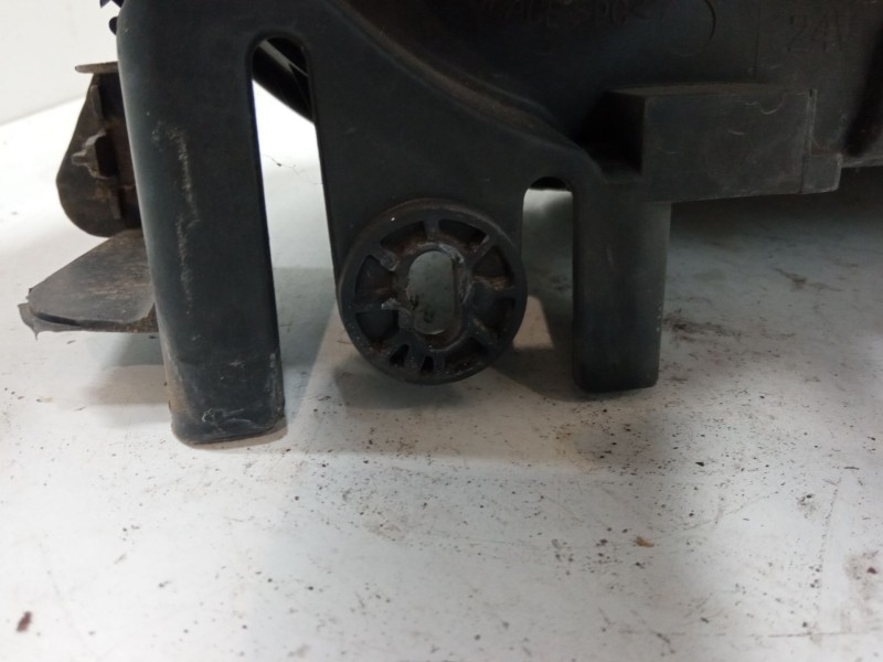 Recambio de faro izquierdo para renault megane scénic (ja0/1_) 1.6 16v (ja0b, ja04, ja11, ja00) referencia OEM IAM   