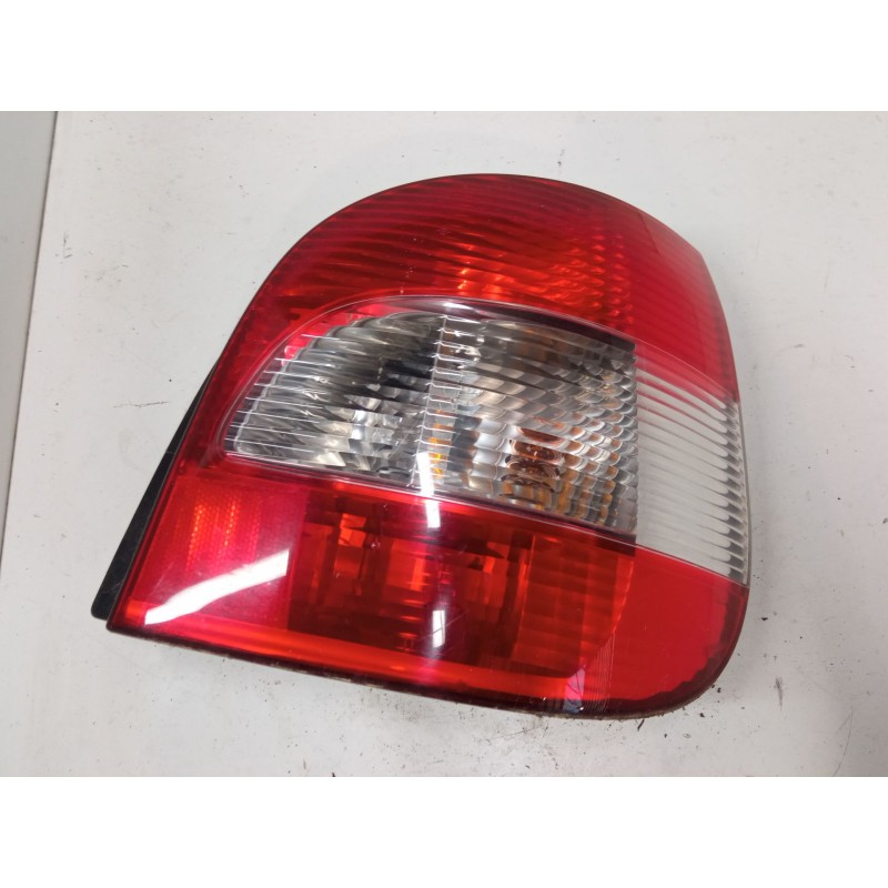 Recambio de piloto trasero derecho para renault megane scénic (ja0/1_) 1.6 16v (ja0b, ja04, ja11, ja00) referencia OEM IAM   