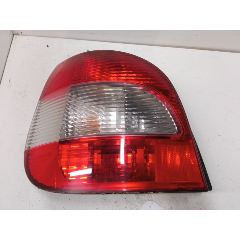 Recambio de piloto trasero izquierdo para renault megane scénic (ja0/1_) 1.6 16v (ja0b, ja04, ja11, ja00) referencia OEM IAM   