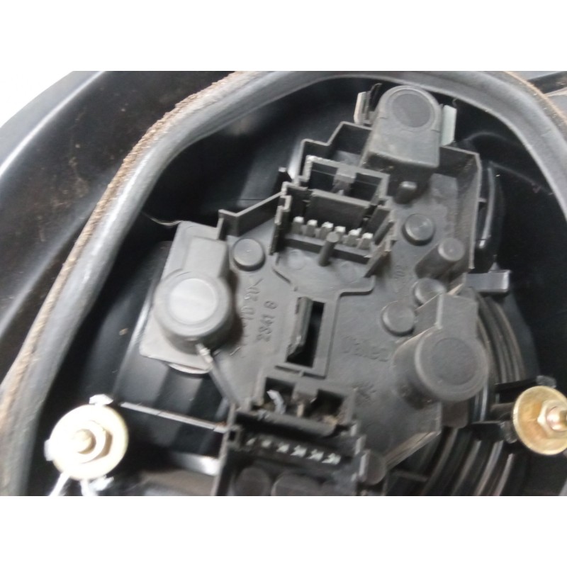 Recambio de piloto trasero izquierdo para renault megane scénic (ja0/1_) 1.6 16v (ja0b, ja04, ja11, ja00) referencia OEM IAM   