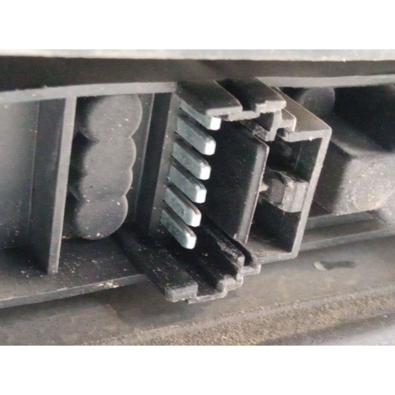 Recambio de piloto trasero derecho para renault kangoo express (fc0/1_) d 65 1.9 (fc0e, fc02, fc0j, fc0n) referencia OEM IAM   