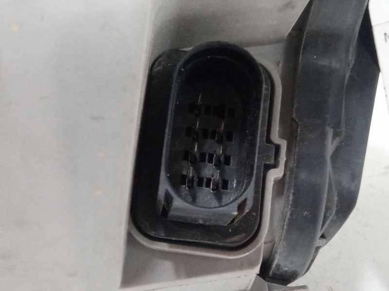 Recambio de faro derecho para volkswagen new beetle (9c1, 1c1) 1.9 tdi referencia OEM IAM 0301163204  