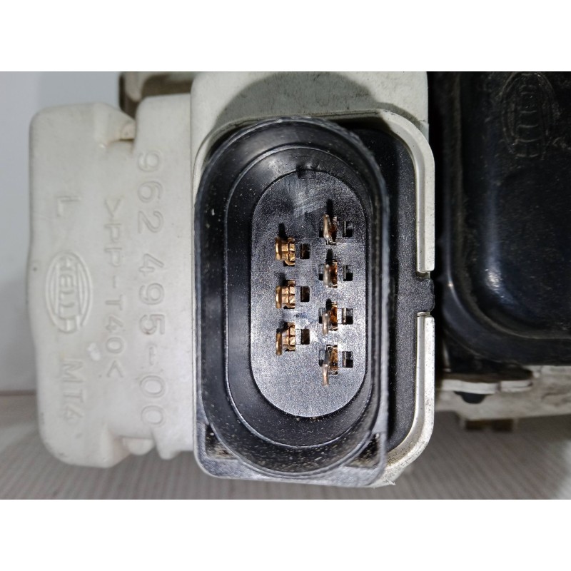 Recambio de faro izquierdo para volkswagen polo iii (6n1) 60 1.4 referencia OEM IAM 1AF962489-21.6N1941015A  