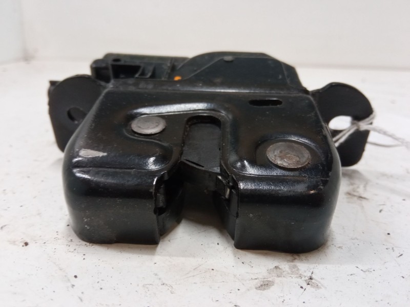 Recambio de cerradura maletero / porton para renault megane iii hatchback (bz0/1_, b3_) 1.6 16v (bz1b, bz1h) referencia OEM IAM 