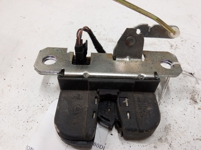 Recambio de cerradura maletero / porton para seat ibiza iii (6l1) 1.4 16v referencia OEM IAM   