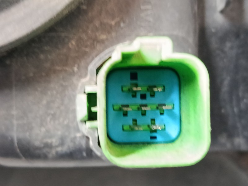 Recambio de faro derecho para ford fusion (ju_) 1.6 referencia OEM IAM   