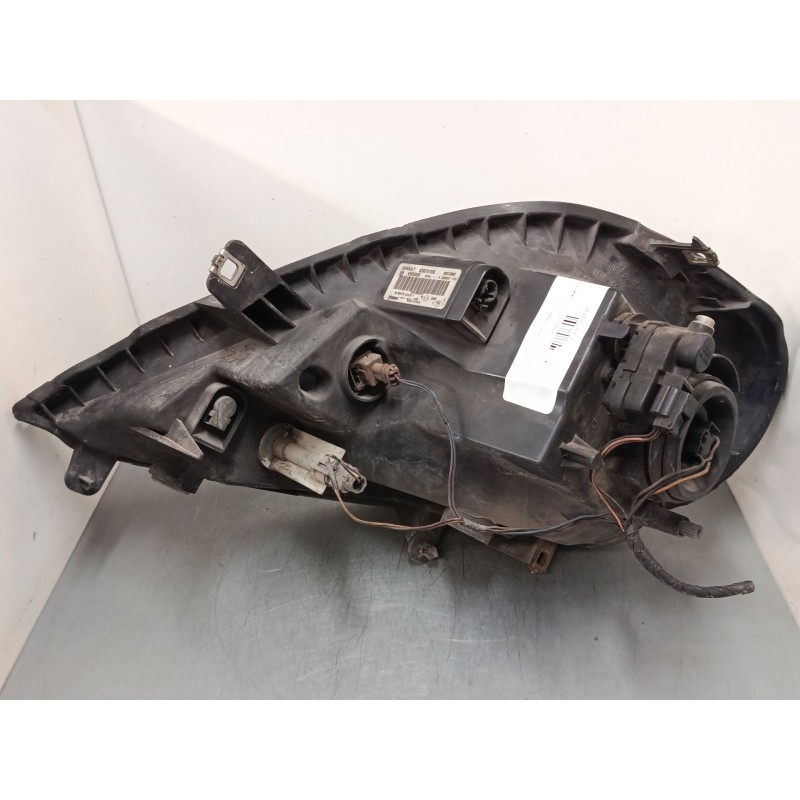 Recambio de faro derecho para opel vivaro a autobús (x83) 2.5 cdti (f7, j7, a07) referencia OEM IAM 93859830 8200701356 