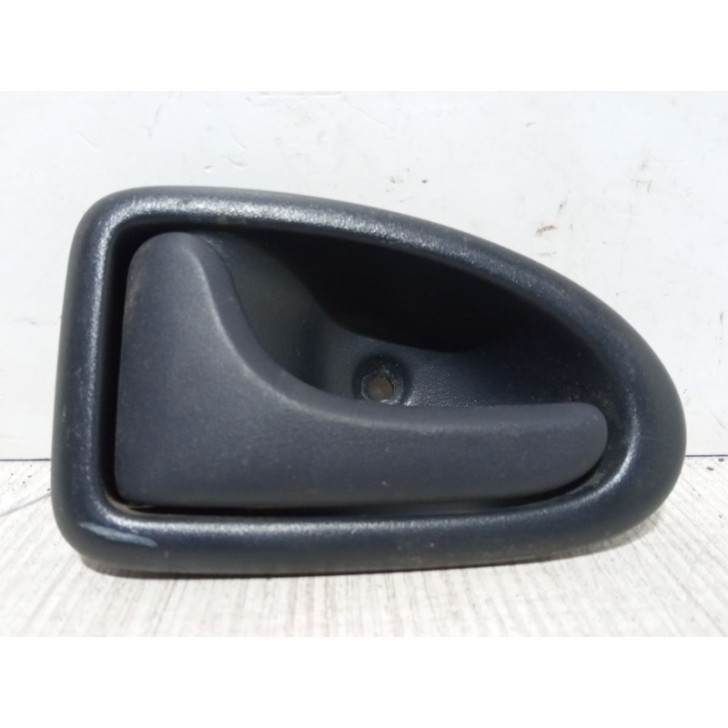 Recambio de maneta interior puerta trasera derecha para peugeot 206+ (2l_, 2m_) 1.4 i (2lkfwa, 2mkfwa) referencia OEM IAM   