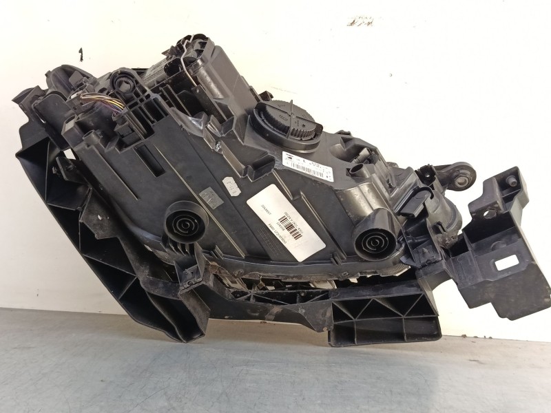 Recambio de faro izquierdo para seat ibiza v (kj1, kjg) 1.0 mpi referencia OEM IAM 6F1941005B  