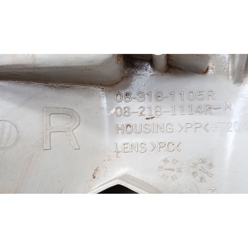 Recambio de faro derecho para suzuki grand vitara i (ft, ht) 2.0 hdi 110 16v 4x4 (sq 420d) referencia OEM IAM 083181105R  