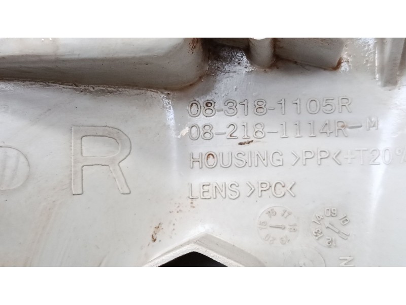 Recambio de faro derecho para suzuki grand vitara i (ft, ht) 2.0 hdi 110 16v 4x4 (sq 420d) referencia OEM IAM 083181105R  