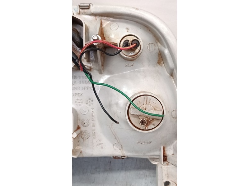 Recambio de faro derecho para suzuki grand vitara i (ft, ht) 2.0 hdi 110 16v 4x4 (sq 420d) referencia OEM IAM 083181105R  