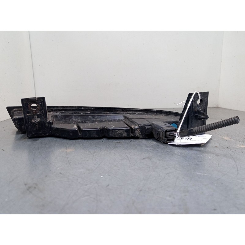 Recambio de faro luz diurna izquierdo para renault megane iii grandtour (kz0/1) 1.2 tce (kz2b, kz11) referencia OEM IAM   