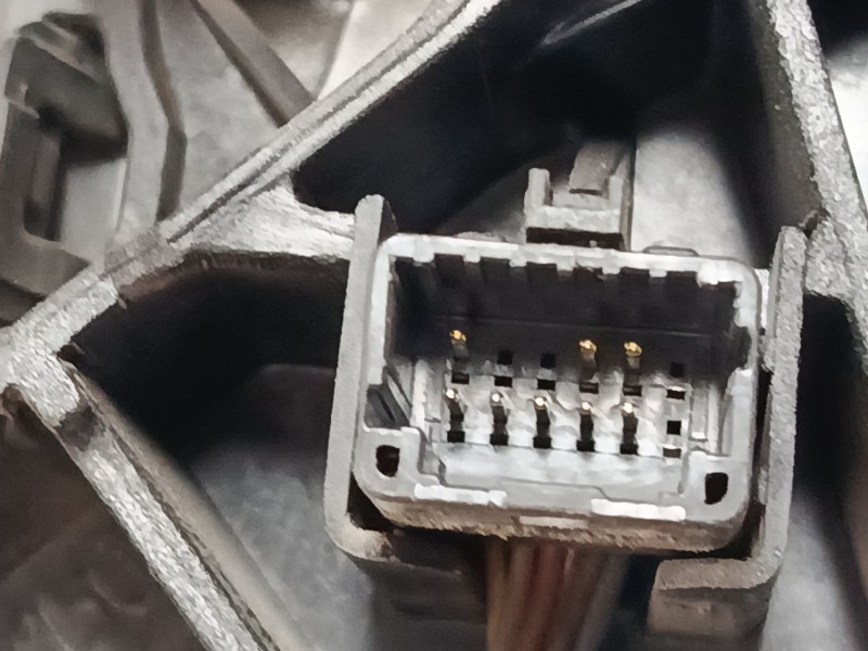 Recambio de retrovisor electrico derecho abatible para renault megane iii grandtour (kz0/1) 1.2 tce (kz2b, kz11) referencia OEM 