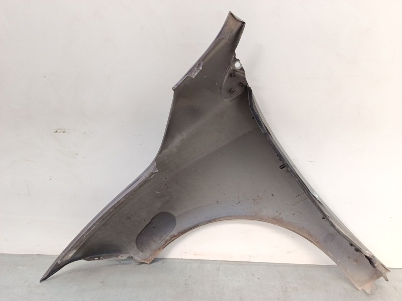 Recambio de aleta delantera derecha para renault megane iii grandtour (kz0/1) 1.2 tce (kz2b, kz11) referencia OEM IAM 631005149R