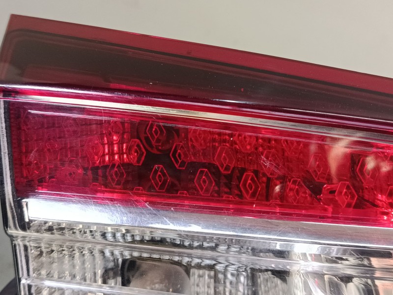 Recambio de piloto trasero porton izquierdo para renault megane iii grandtour (kz0/1) 1.2 tce (kz2b, kz11) referencia OEM IAM 26