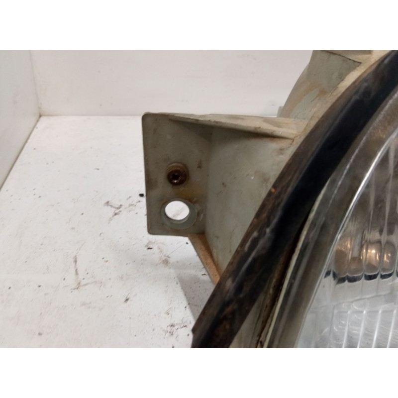 Recambio de faro izquierdo para renault clio i (b/c57_, 5/357_) 1.2 (5/357y, 5/357k) referencia OEM IAM 086196  