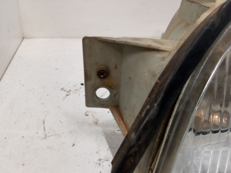 Recambio de faro izquierdo para renault clio i (b/c57_, 5/357_) 1.2 (5/357y, 5/357k) referencia OEM IAM 086196  