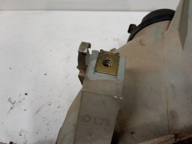 Recambio de faro izquierdo para renault clio i (b/c57_, 5/357_) 1.2 (5/357y, 5/357k) referencia OEM IAM 086196  