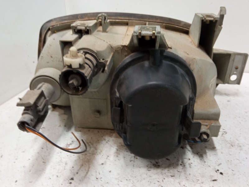 Recambio de faro izquierdo para renault clio i (b/c57_, 5/357_) 1.2 (5/357y, 5/357k) referencia OEM IAM 086196  
