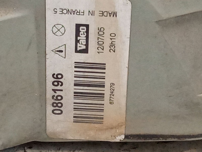 Recambio de faro izquierdo para renault clio i (b/c57_, 5/357_) 1.2 (5/357y, 5/357k) referencia OEM IAM 086196  